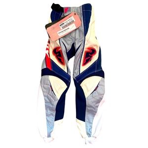 Thor phase youth motocross pants.
